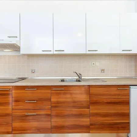 דירה Mit Terrasse Und Meerblick By Interhome *