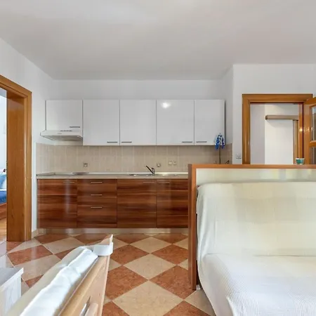 Mit Terrasse Und Meerblick By Interhome Apartment *