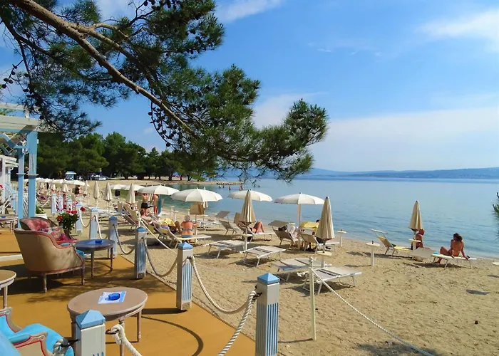 Mit Terrasse Und Meerblick By Interhome דירה